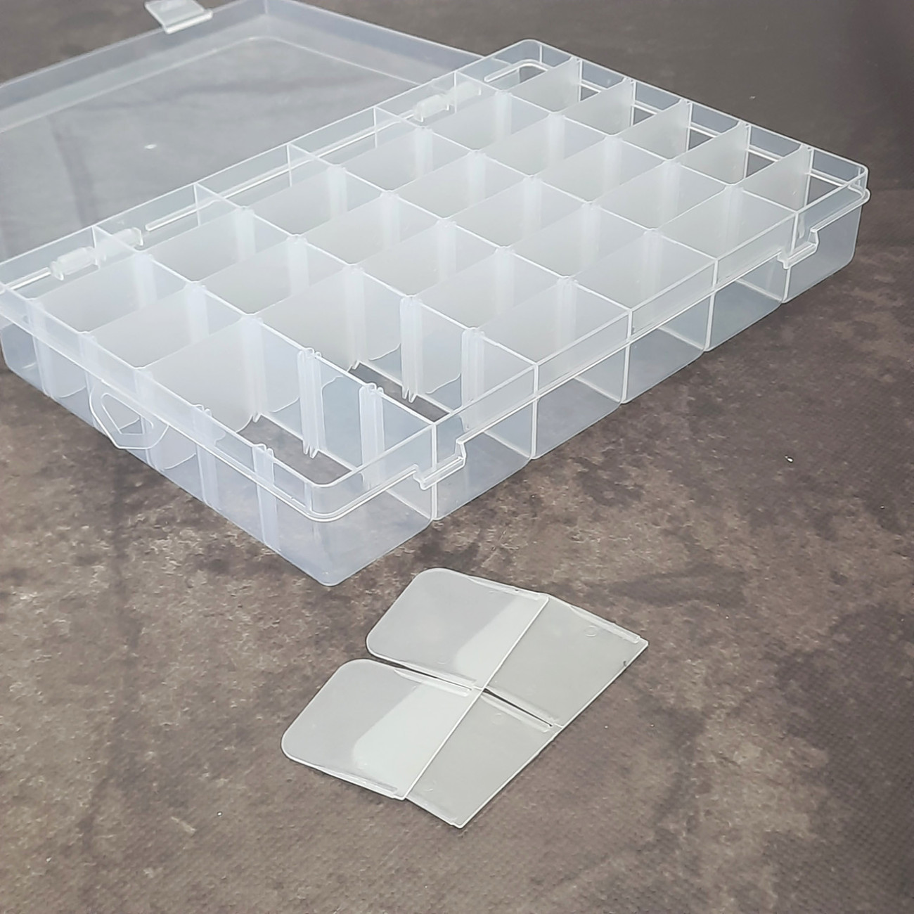 Органайзер - бокс  з комірками (36 шт), прозорий