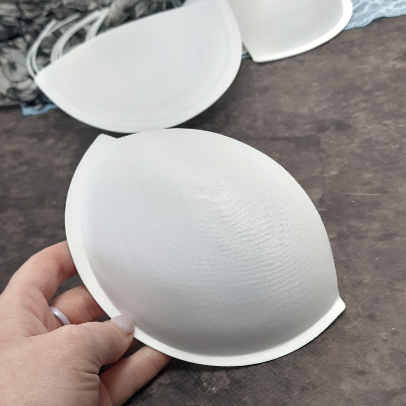 Корсетні чашки класичні з пушапом, розмір 80, білі