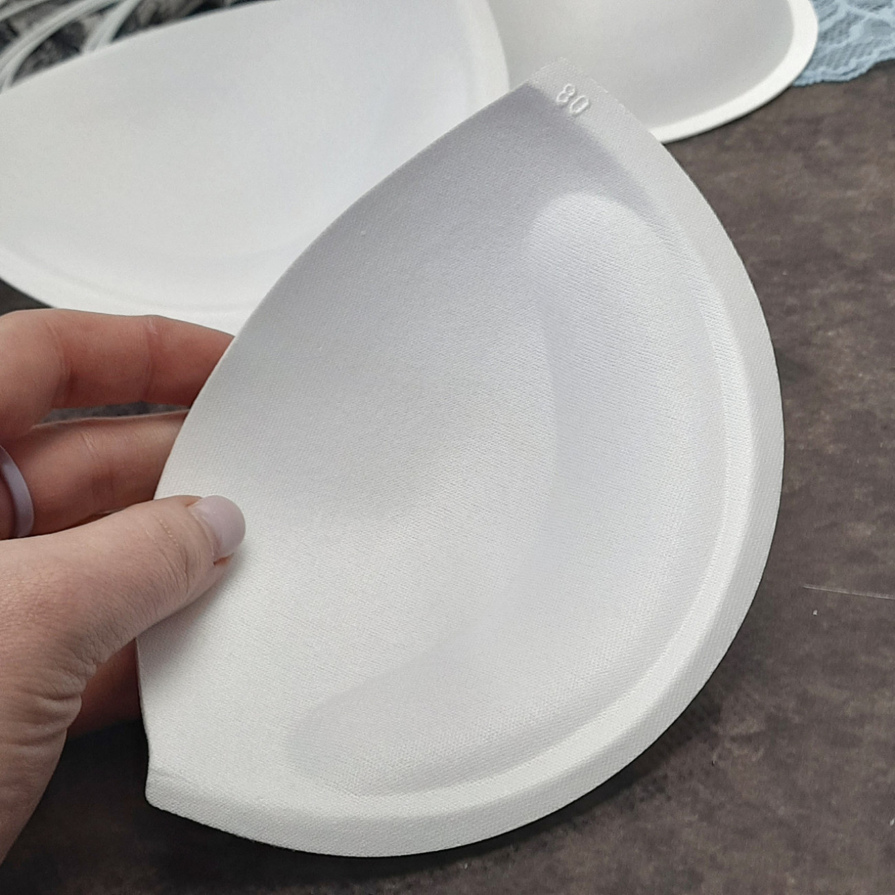 Корсетні чашки класичні з пушапом, розмір 80, білі