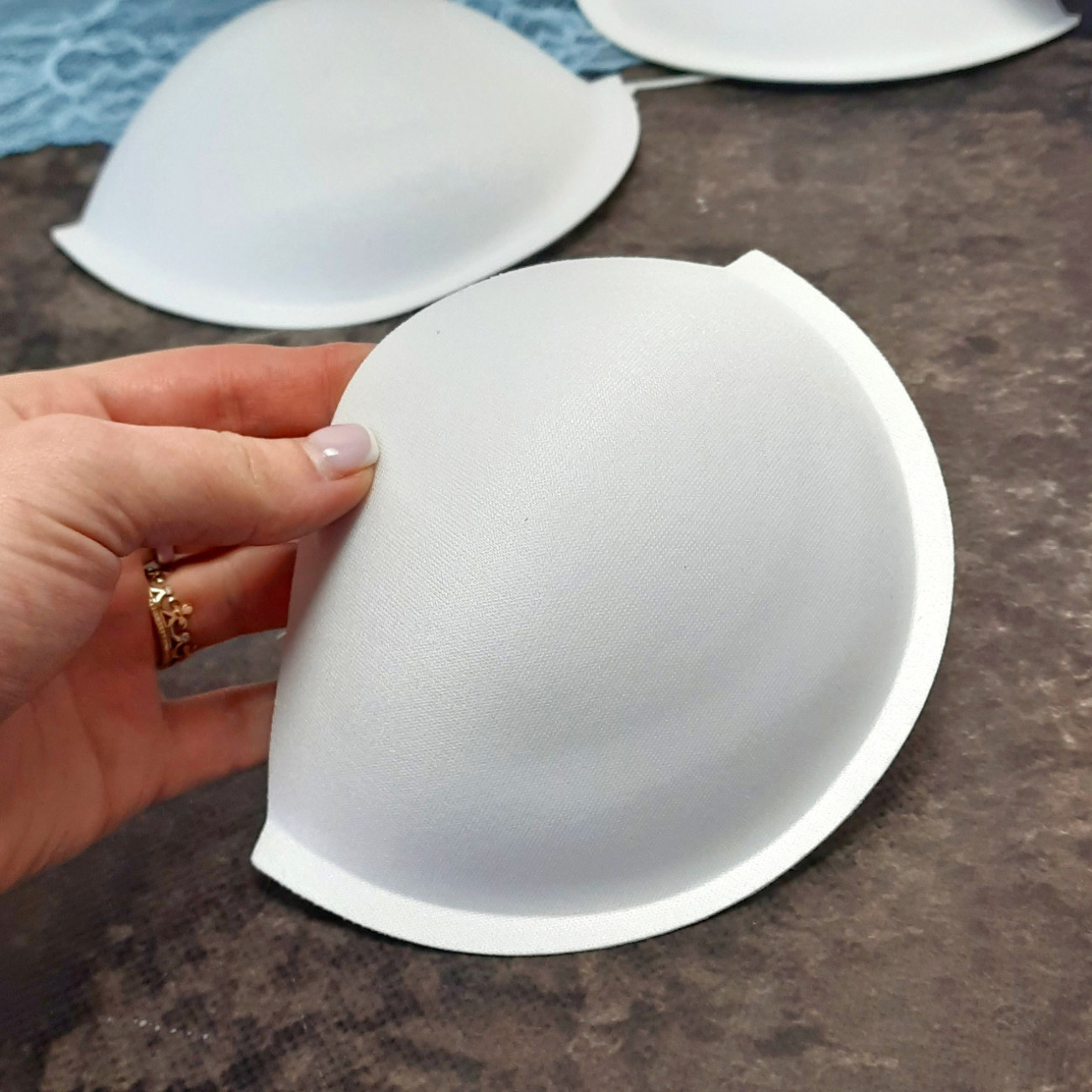 Корсетні чашки класичні з пушапом, розмір 85, білі