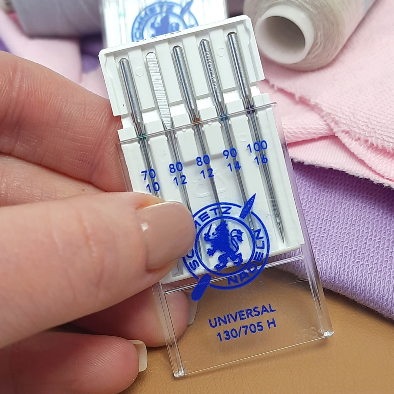 Голки Schmetz Universal, MIX: 70(1), 80(2), 90(1), 100(1)