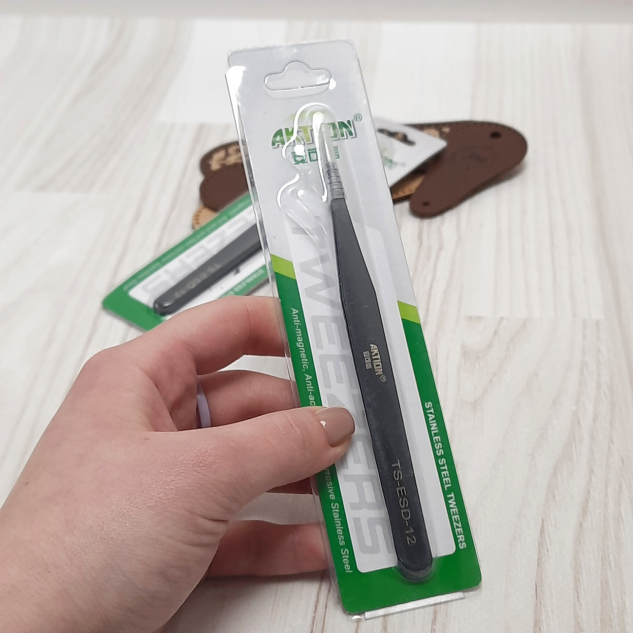 Антистатичний пінцет прямий Aktion TS-ESD-12, чорний