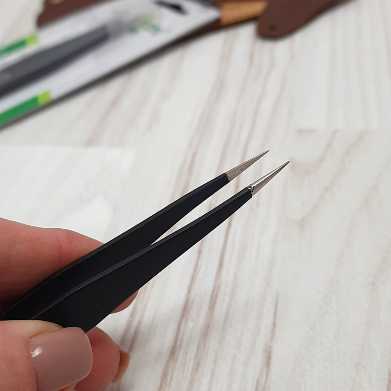 Антистатичний пінцет прямий Aktion TS-ESD-12, чорний