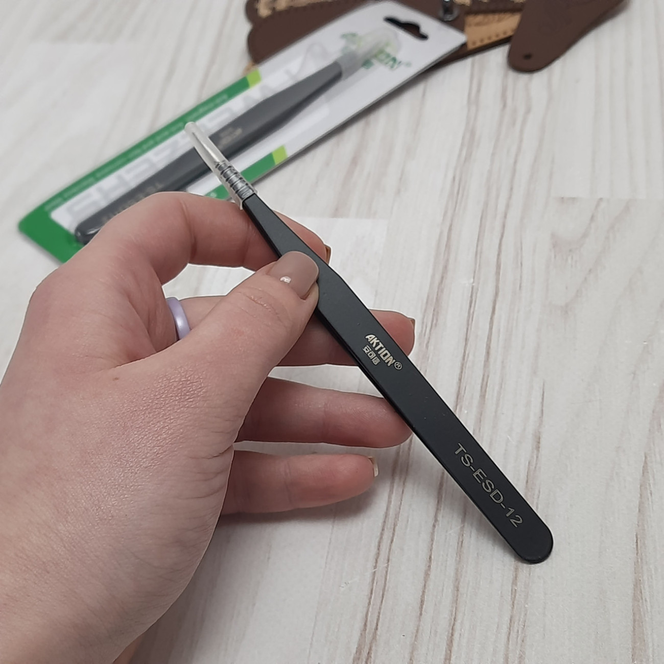 Антистатичний пінцет прямий Aktion TS-ESD-12, чорний