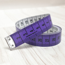 Сантиметрова стрічка фіолетово-біла з металевими накінечниками