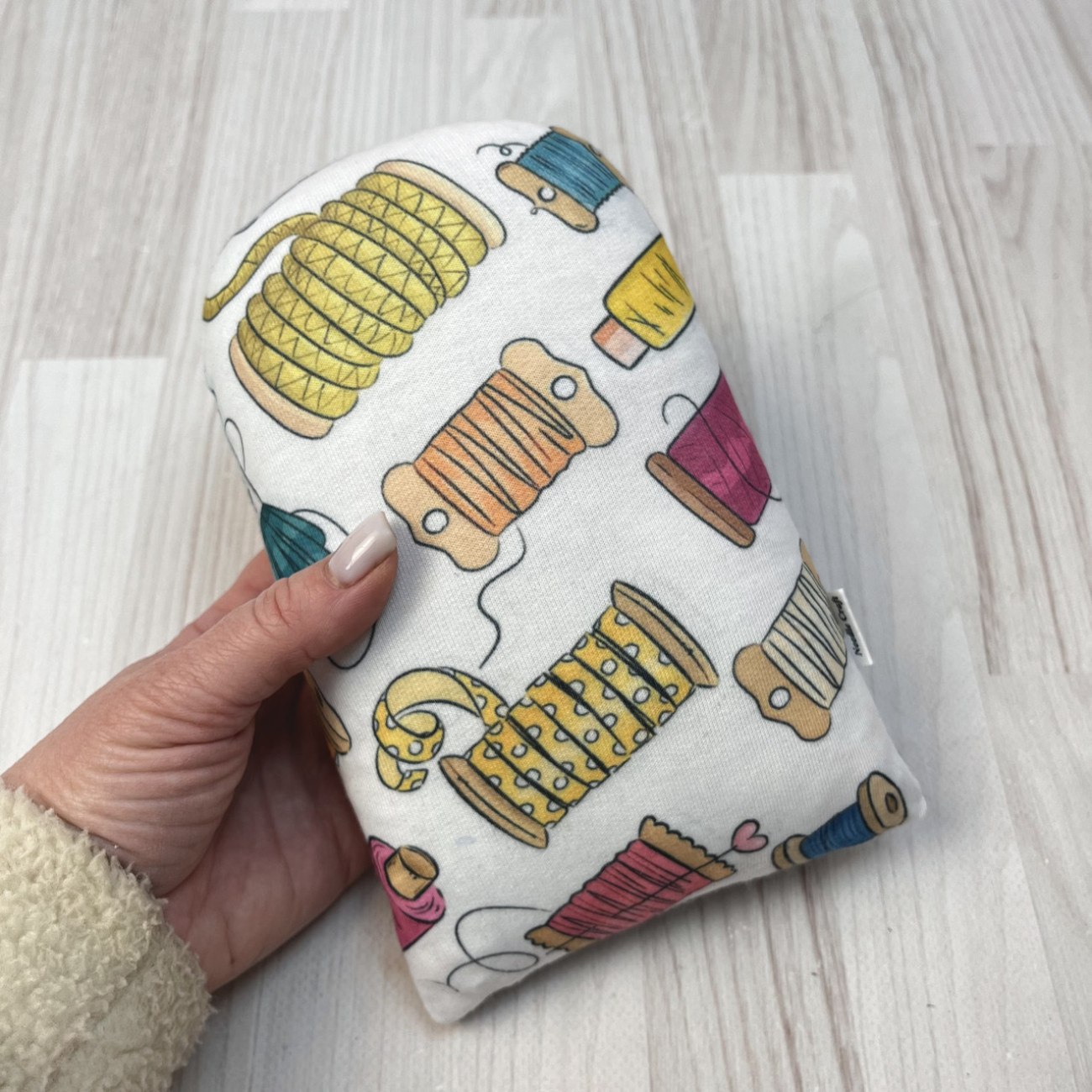 Кравецька подушечка для ВТО Needle Craft Прямокутна зі швейним малюнком