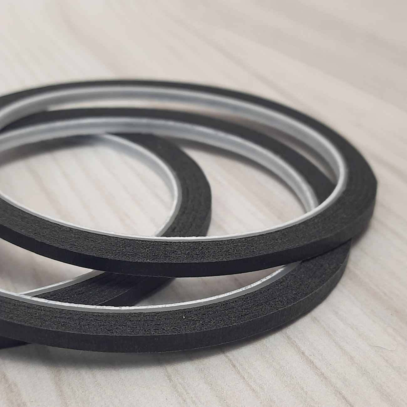 Самоклеюча стрічка для розмітки манекенів (чорна)