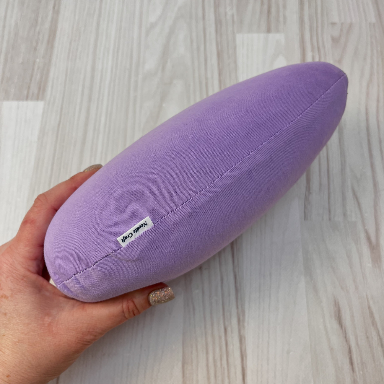 Кравецька подушечка для ВТО Needle Craft Овальна Ліла