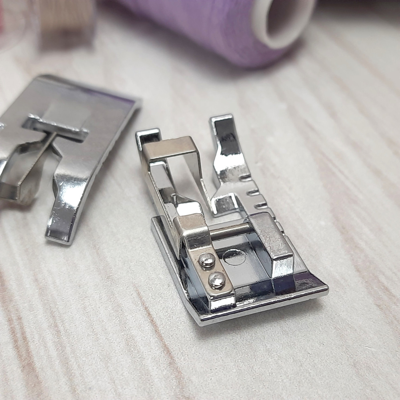 Лапка для відстрочки по краю побутова