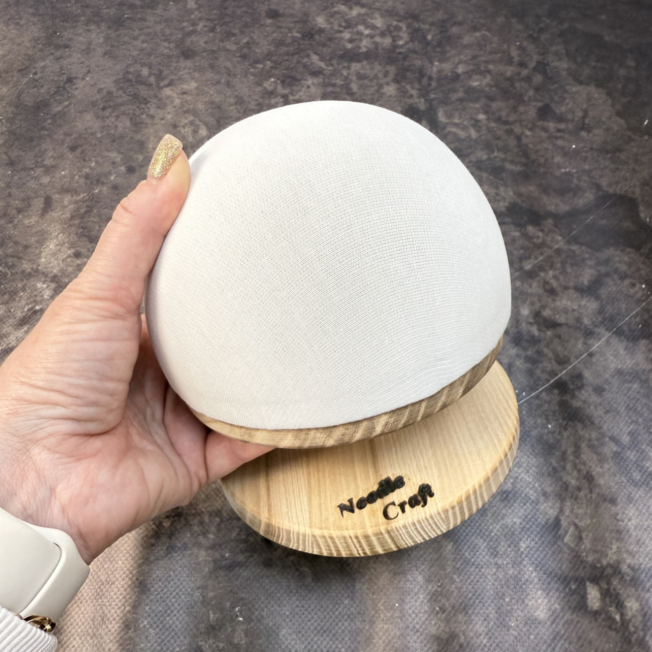 Кравецька колодка для ВТО Needle Craft Груди на підставці 14 см Молочні