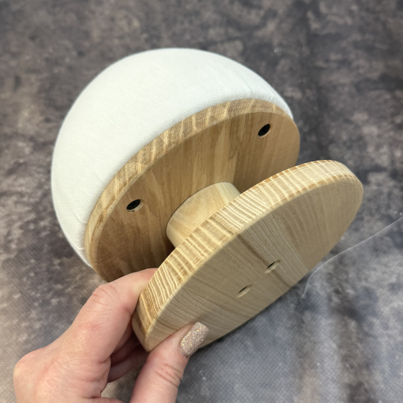 Кравецька колодка для ВТО Needle Craft Груди на підставці 14 см Молочні