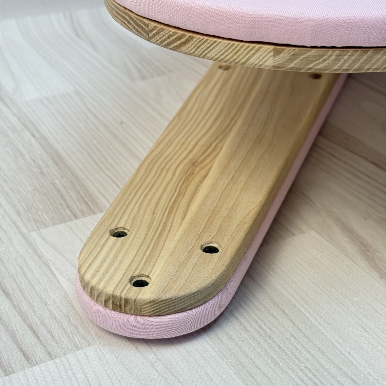 Кравецька колодка для ВТО Needle Craft Кабанчик потрійний Рожевий