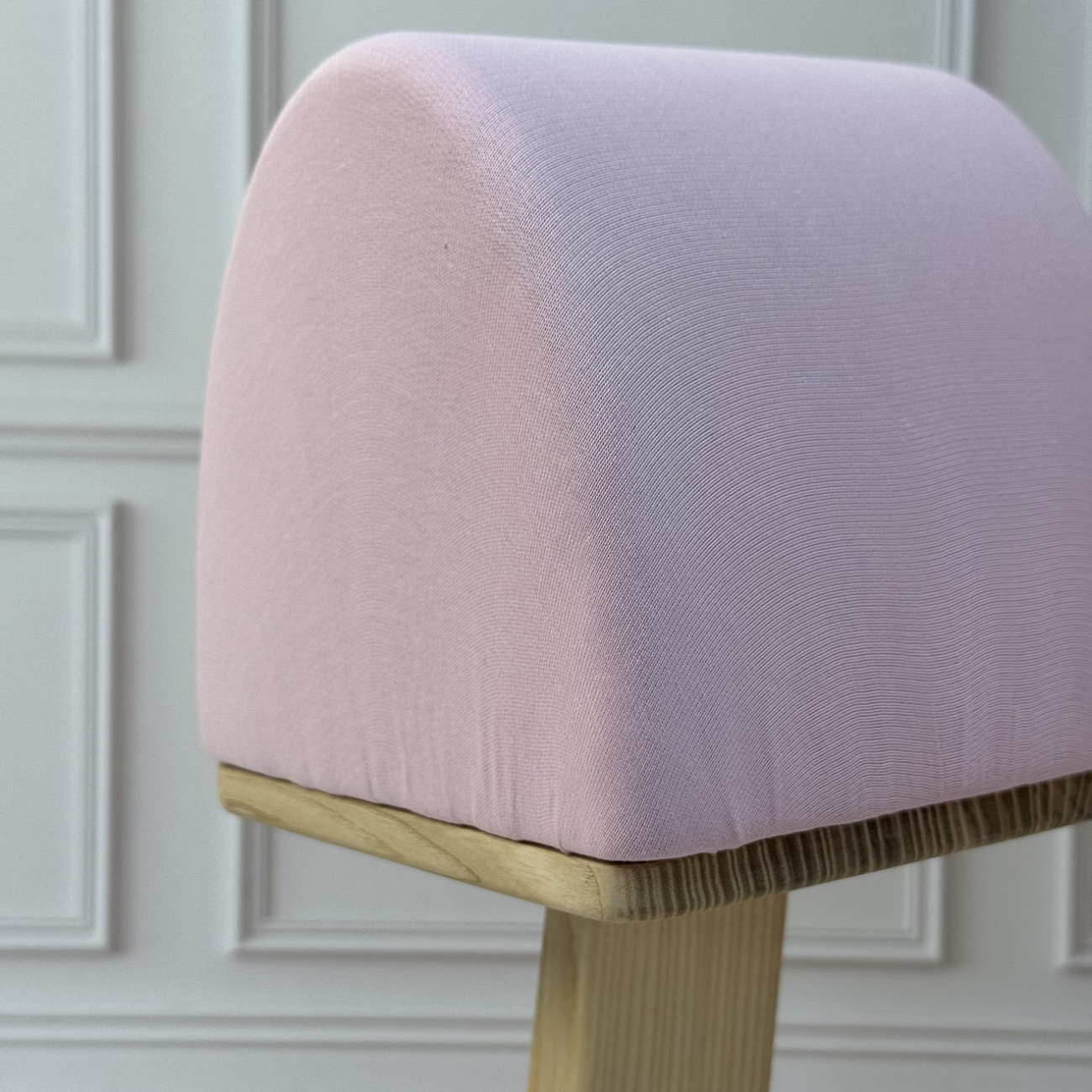 Кравецька колодка для ВТО Needle Craft Плече мале Рожеве