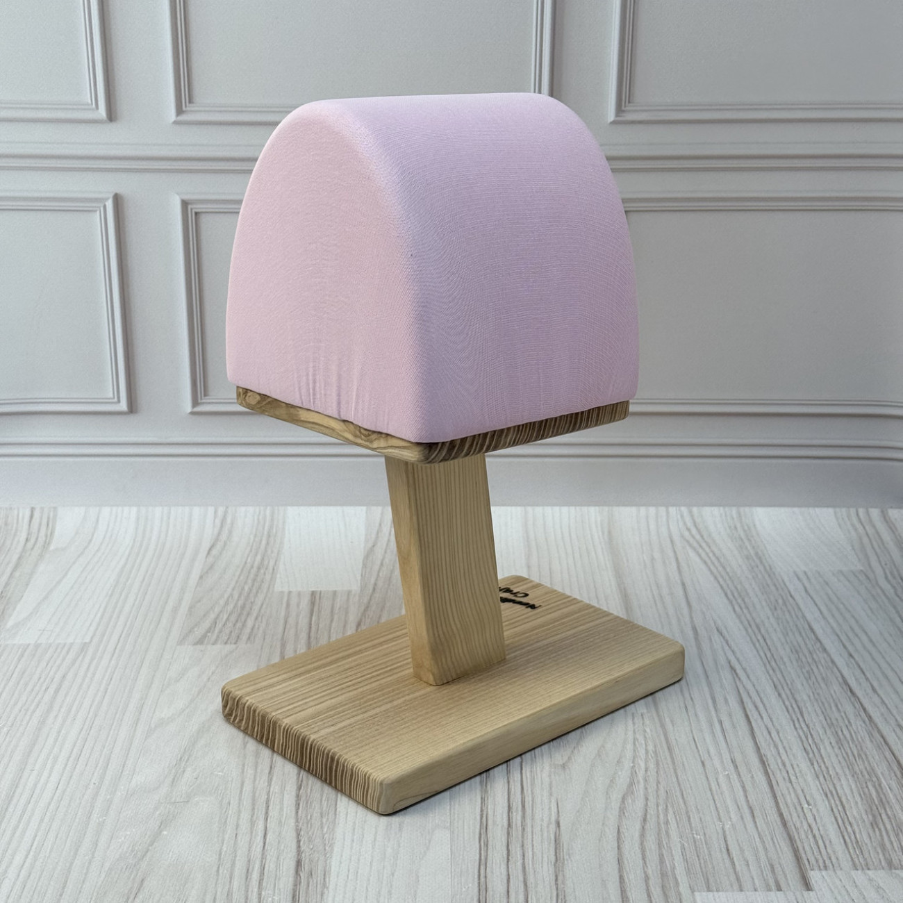 Кравецька колодка для ВТО Needle Craft Плече мале Рожеве