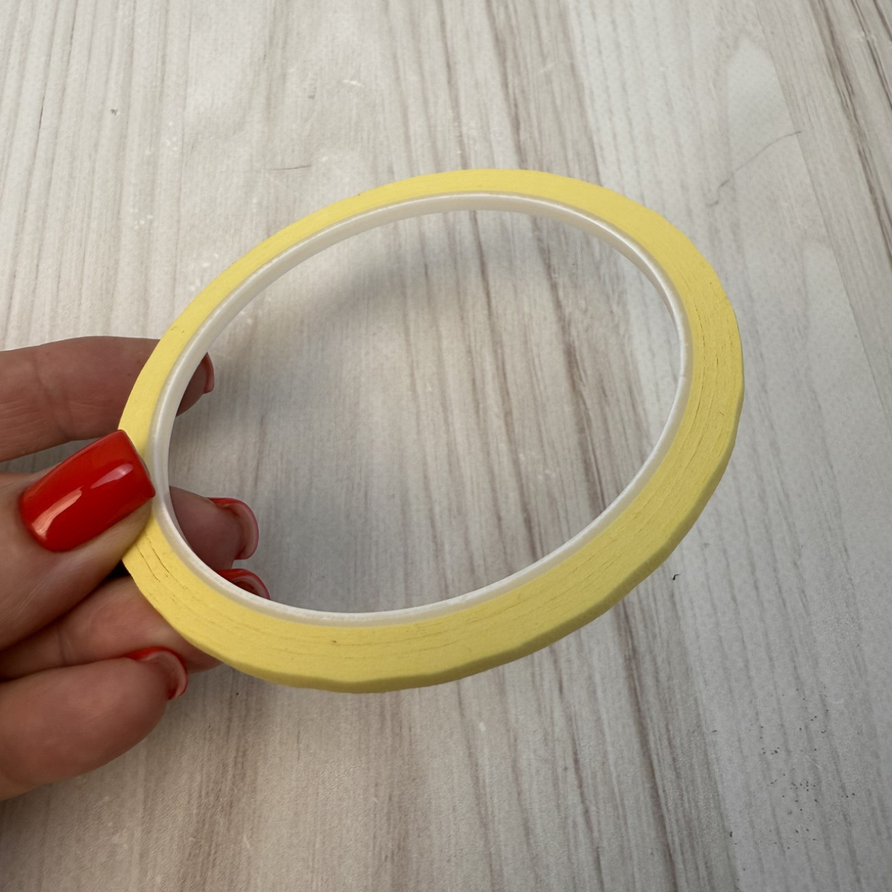 Самоклеюча стрічка для розмітки манекенів (жовта)