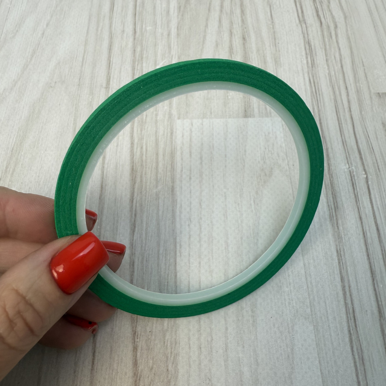 Самоклеюча стрічка для розмітки манекенів (зелена)