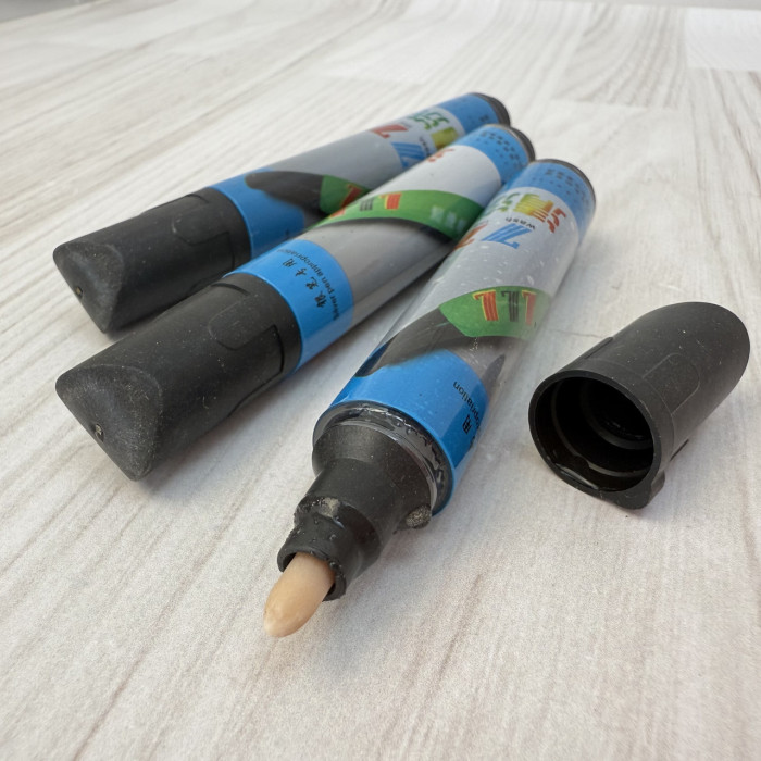 Маркер для видалення розмітки зі шкіри