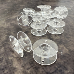 Шпульки для побутових швейних машин (21х11 мм) пластикові