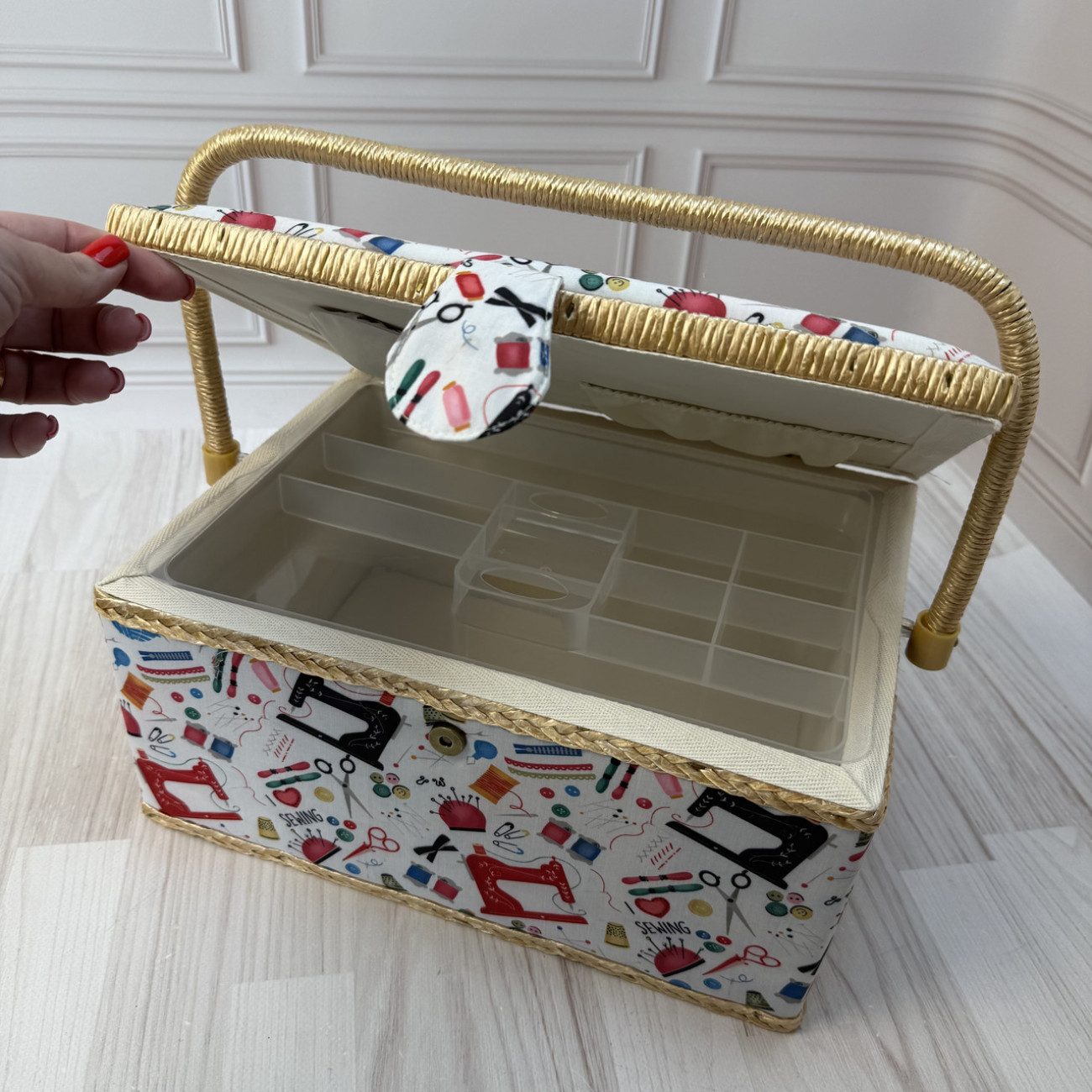 Скринька для рукоділля зі швейним малюнком, розмір L