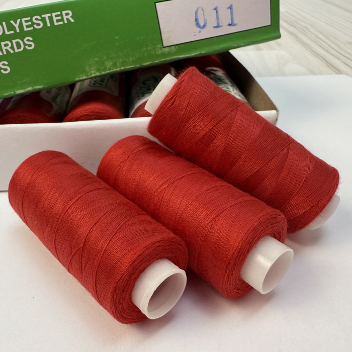 Нитки для шиття Peri 100% поліестер, 40/2, 400Y (№011)