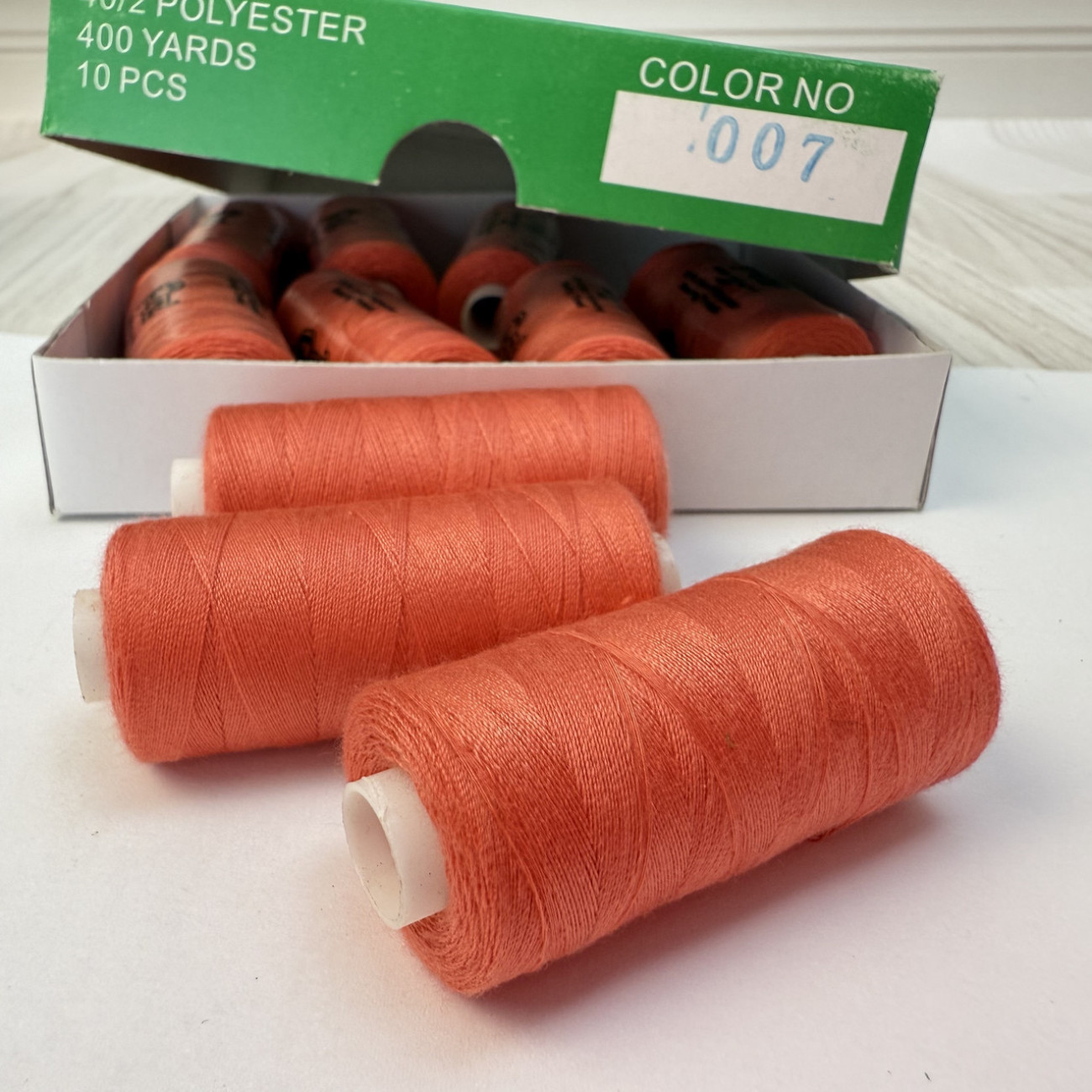 Нитки для шиття Peri 100% поліестер, 40/2, 400Y (№007)