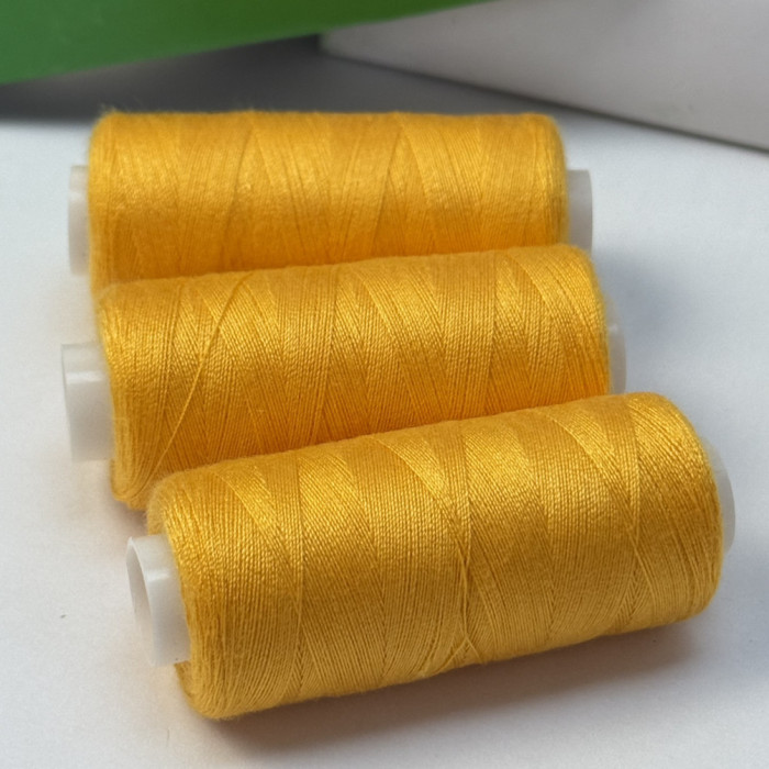 Нитки для шиття Peri 100% поліестер, 40/2, 400Y (№031)