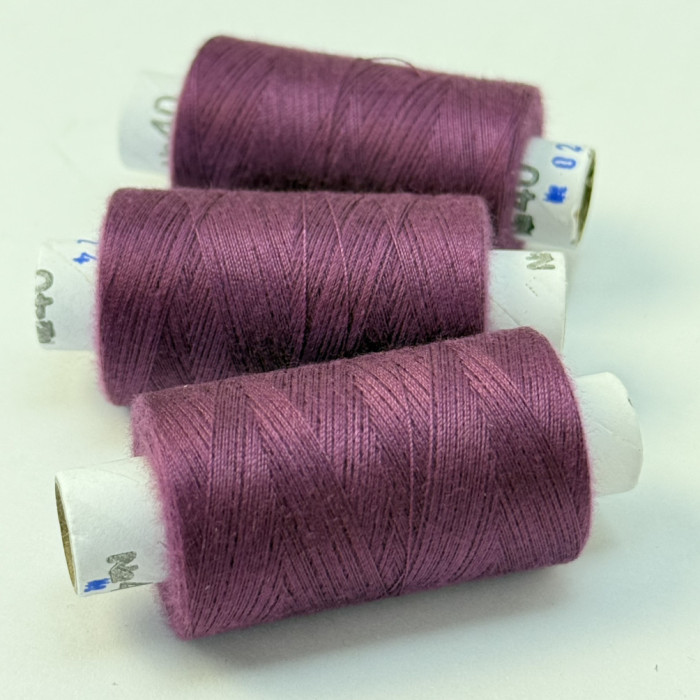 Нитки для шиття Peri 100% поліестер, 40/2, 400Y (№024)