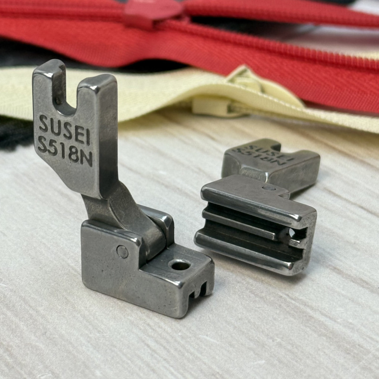 Лапка S518 для вшивання потаємної блискавки для промислових швейних машин