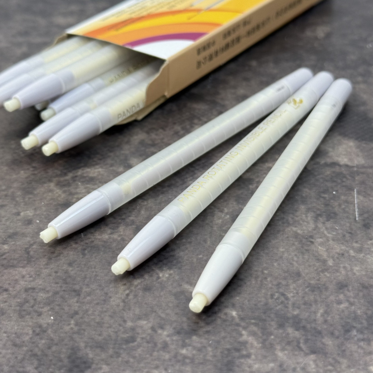 Олівець Panda для розмітки на тканині термозникаючий, механічний (білий)