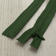 Блискавка потайна 18 см, темно-оливкова — прихована застібка для суконь, спідниць, блузок