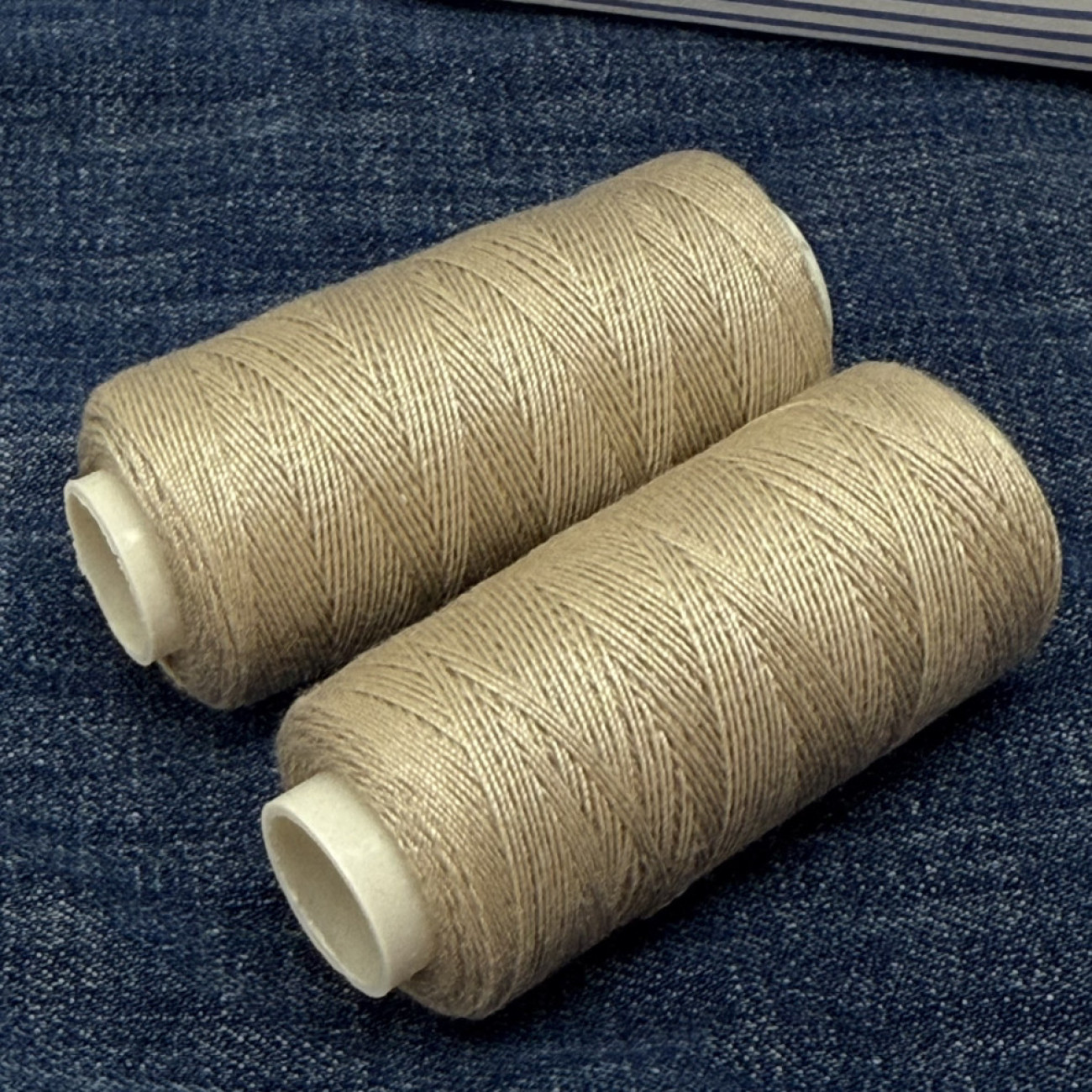 Нитки для джинсу, бежеві