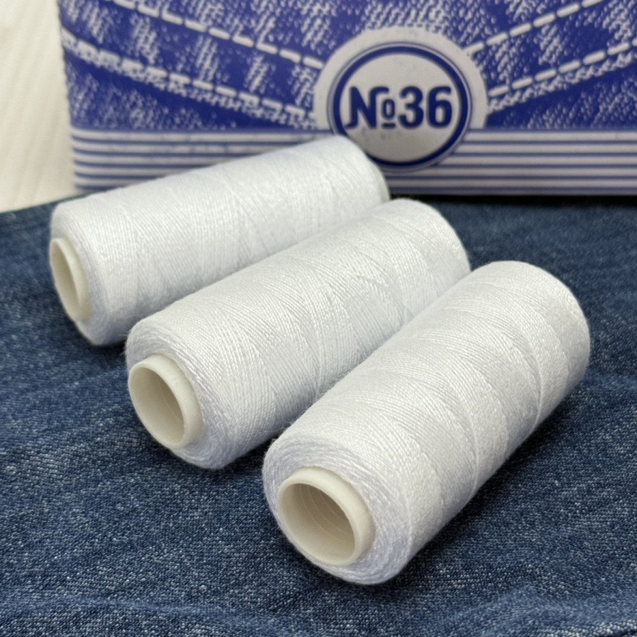 Нитки для джинсу, білі