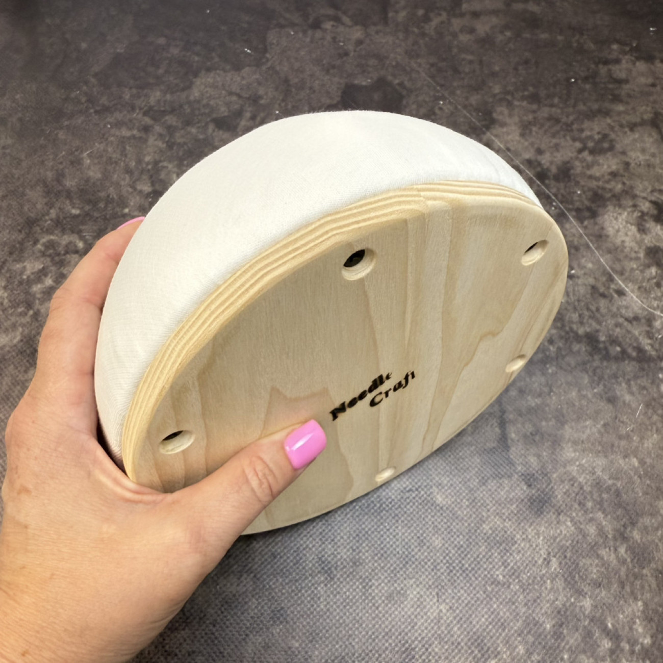 Кравецька колодка для ВТО Needle Craft Груди на підошві 18 см Молочна