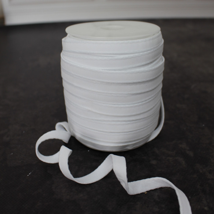 Тунельна стрічка для корсетів і білизни біла 1 см — купити для шиття