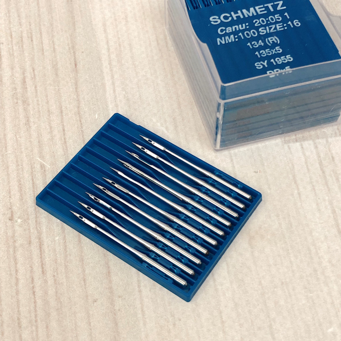 Голки Schmetz 134R (DPx5) №100 з товстою колбою для промислових машин