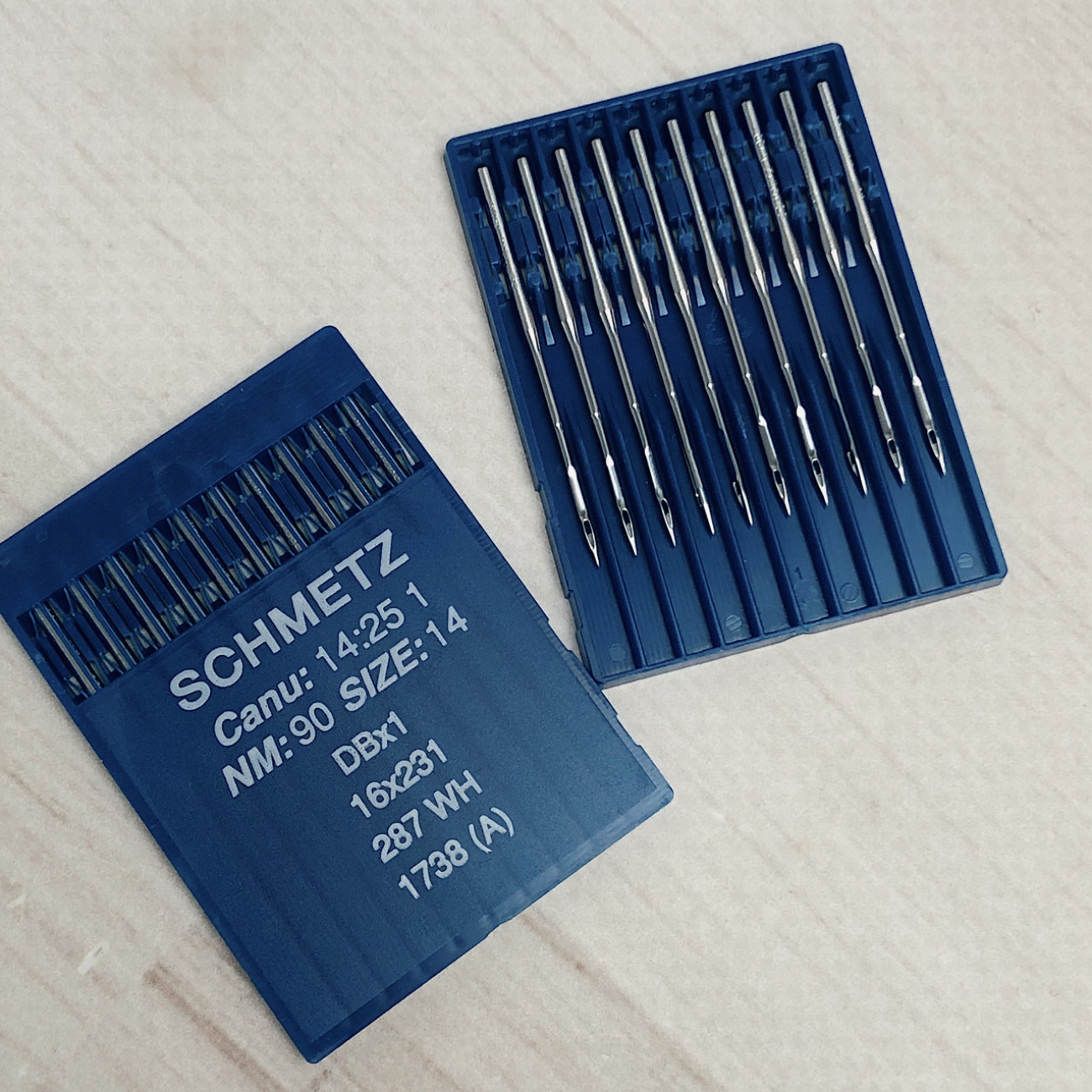 Голки Schmetz DBx1 (1738) №90 з тонкою колбою для промислових машин