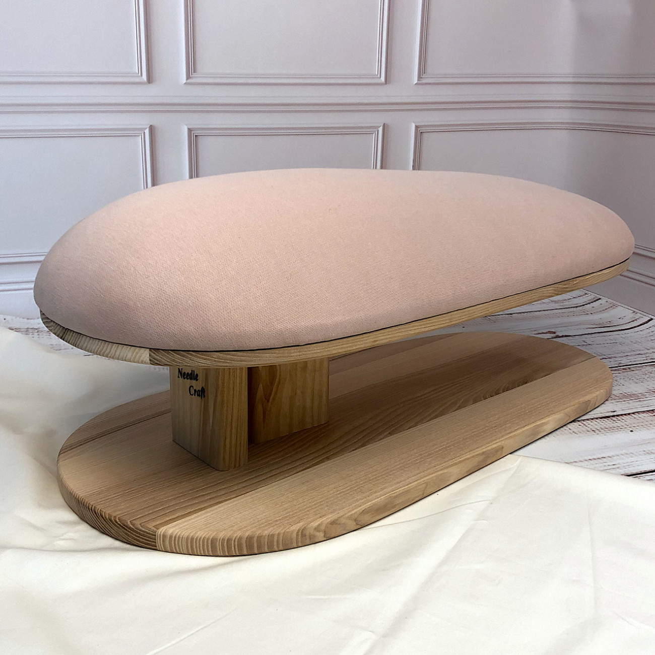 Кравецька колодка для ВТО Needle Craft Кабанчик випуклий Бежевий