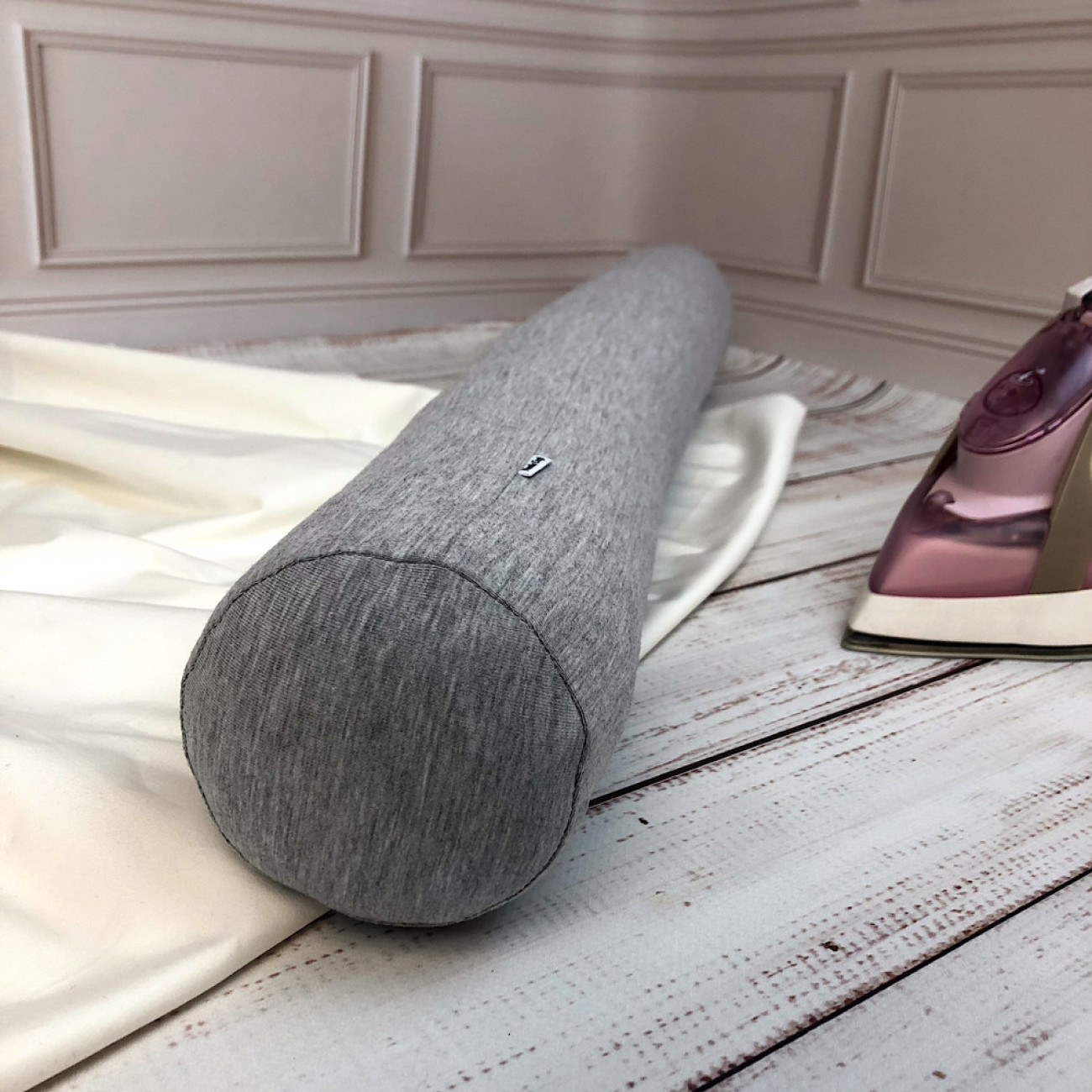 Кравецька подушечка для ВТО Needle Craft Валик Сіра