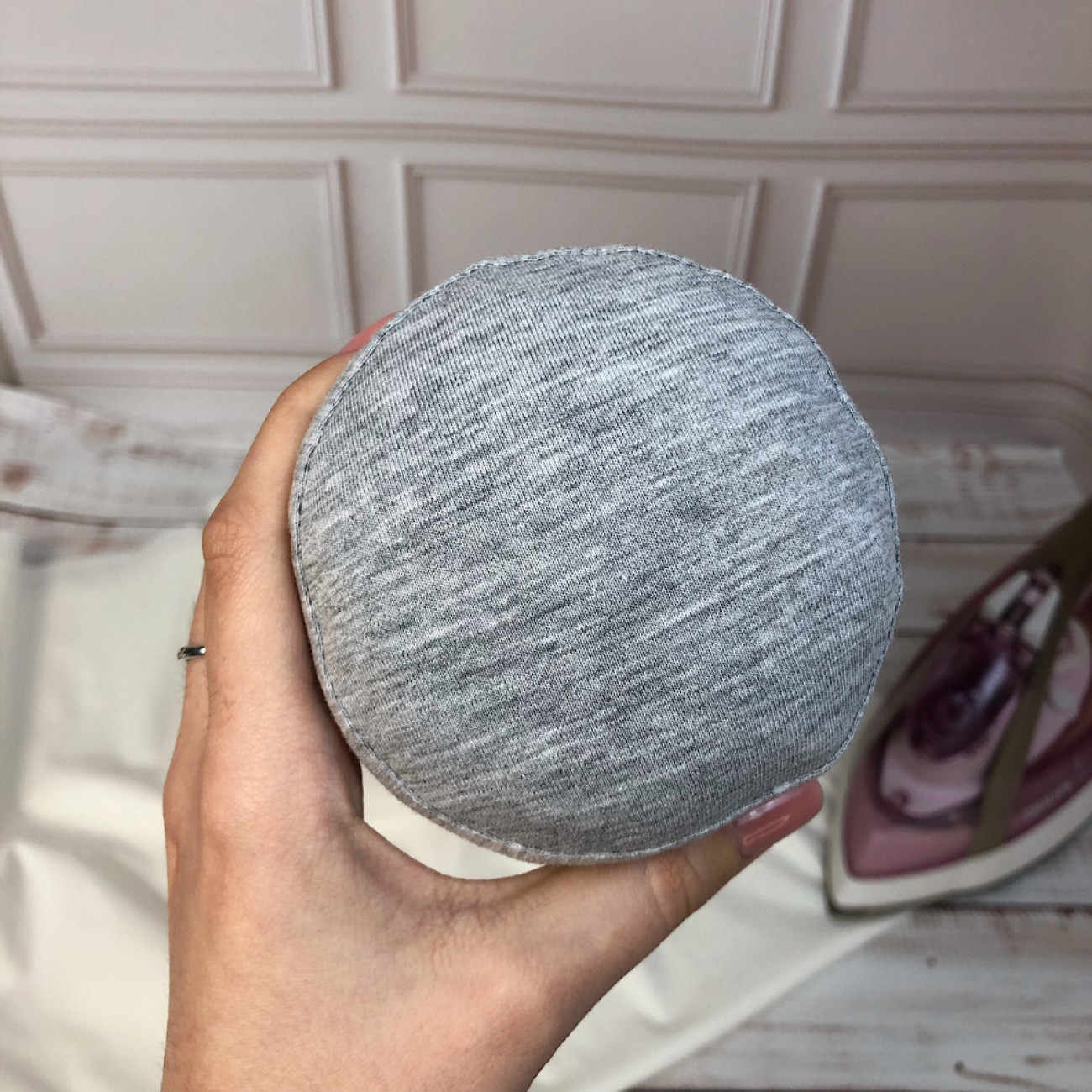 Кравецька подушечка для ВТО Needle Craft Валик Сіра