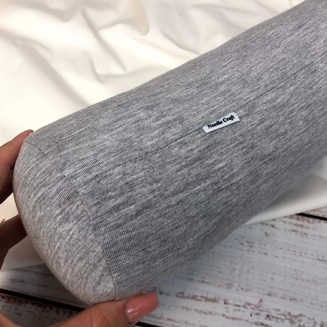 Кравецька подушечка для ВТО Needle Craft Валик Сіра