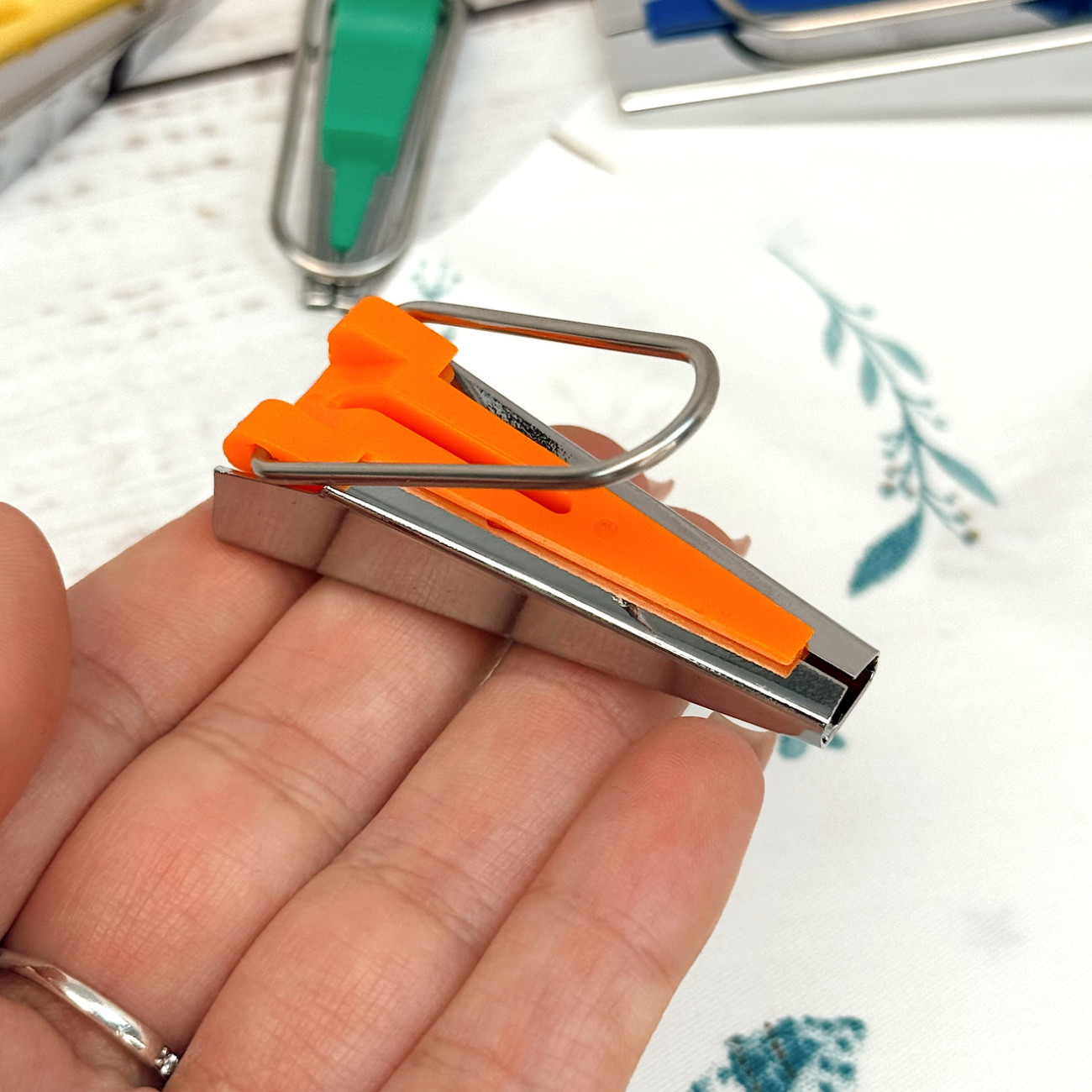 Бандформер 9 мм - пристрій для формування косої бейки