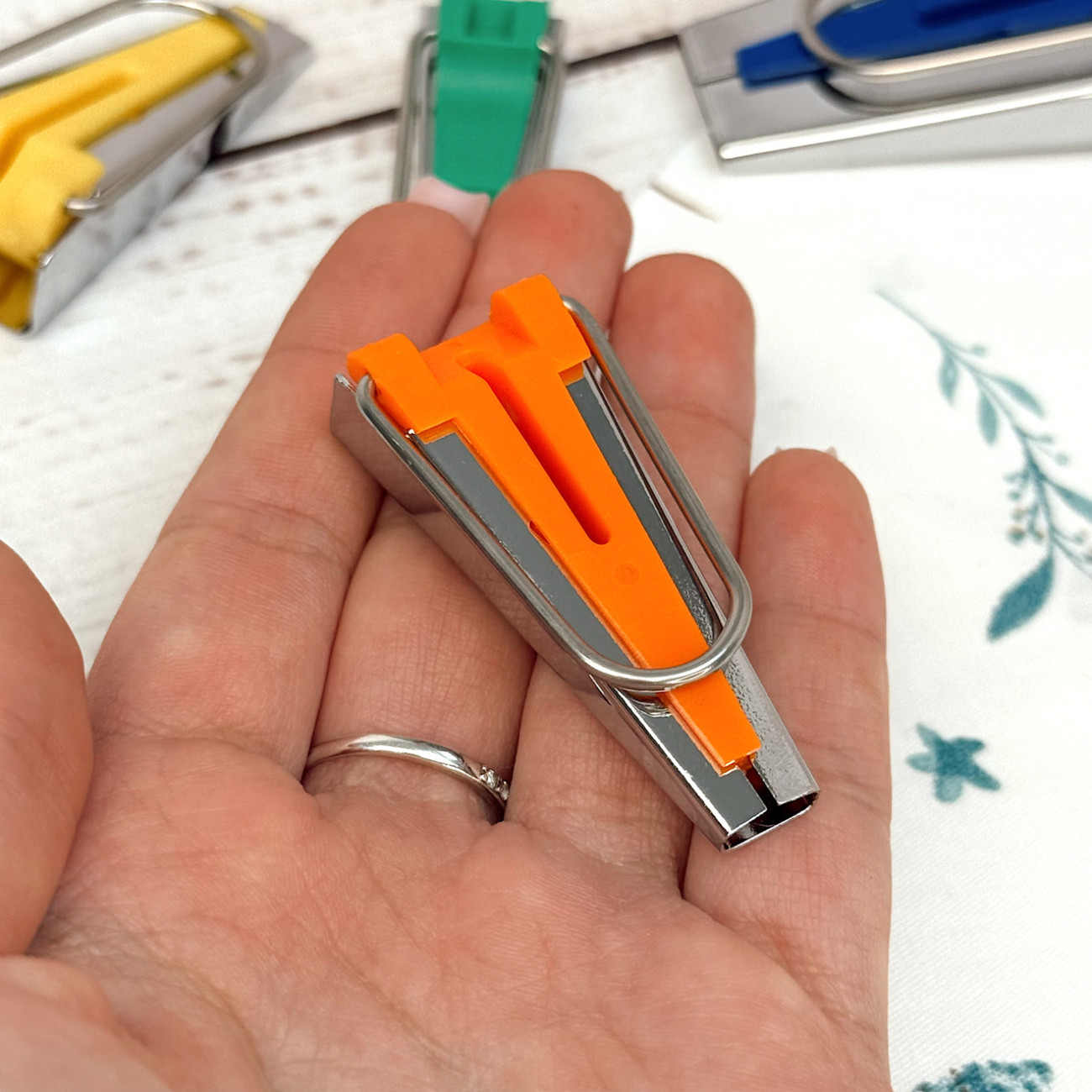 Бандформер 9 мм - пристрій для формування косої бейки