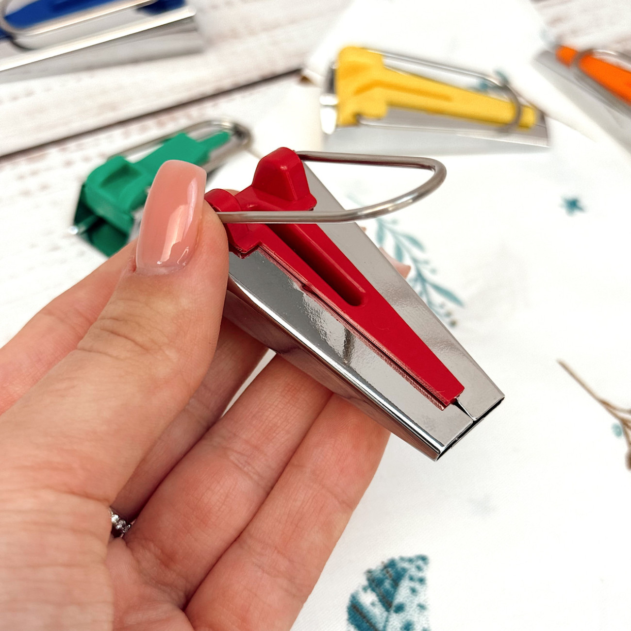 Бандформер 18 мм - пристрій для формування косої бейки