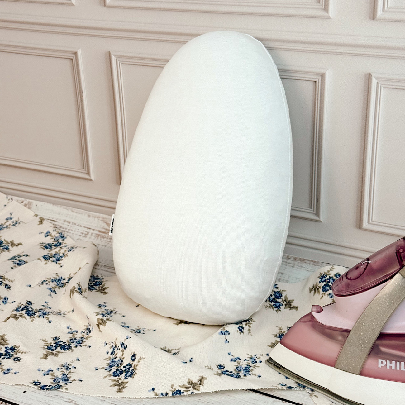 Кравецька подушечка для ВТО Needle Craft Овальна Молочна