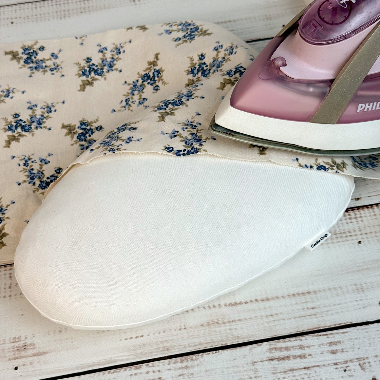 Кравецька подушечка для ВТО Needle Craft Овальна Молочна