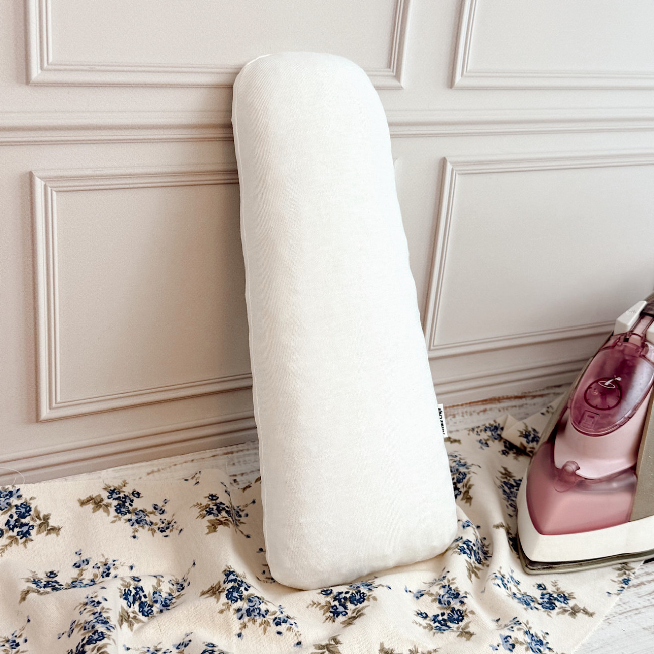 Кравецька подушечка для ВТО Needle Craft Рукавна Молочна