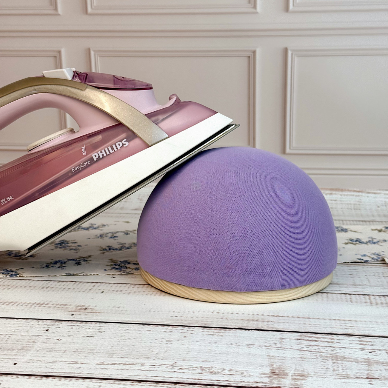 Кравецька колодка для ВТО Needle Craft Груди на підошві 18 см Лілова