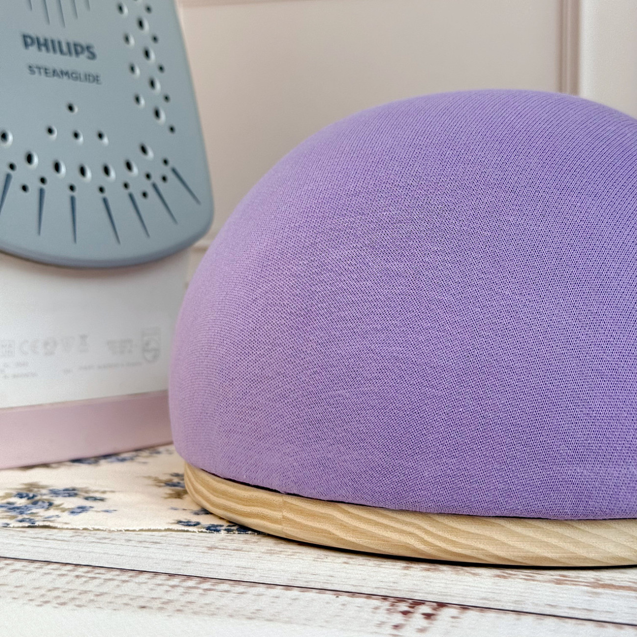 Кравецька колодка для ВТО Needle Craft Груди на підошві 18 см Лілова