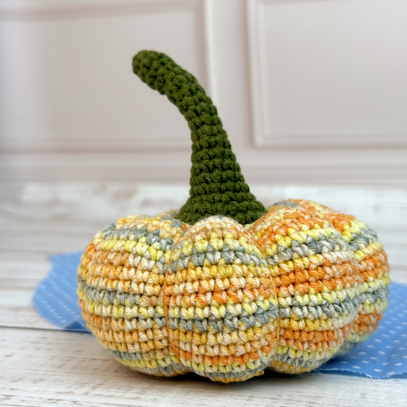 Гольниця-гарбуз Needle Craft (різнокольорова)