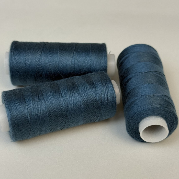 Нитки для шиття Peri 100% поліестер, 40/2, 400Y (№061)